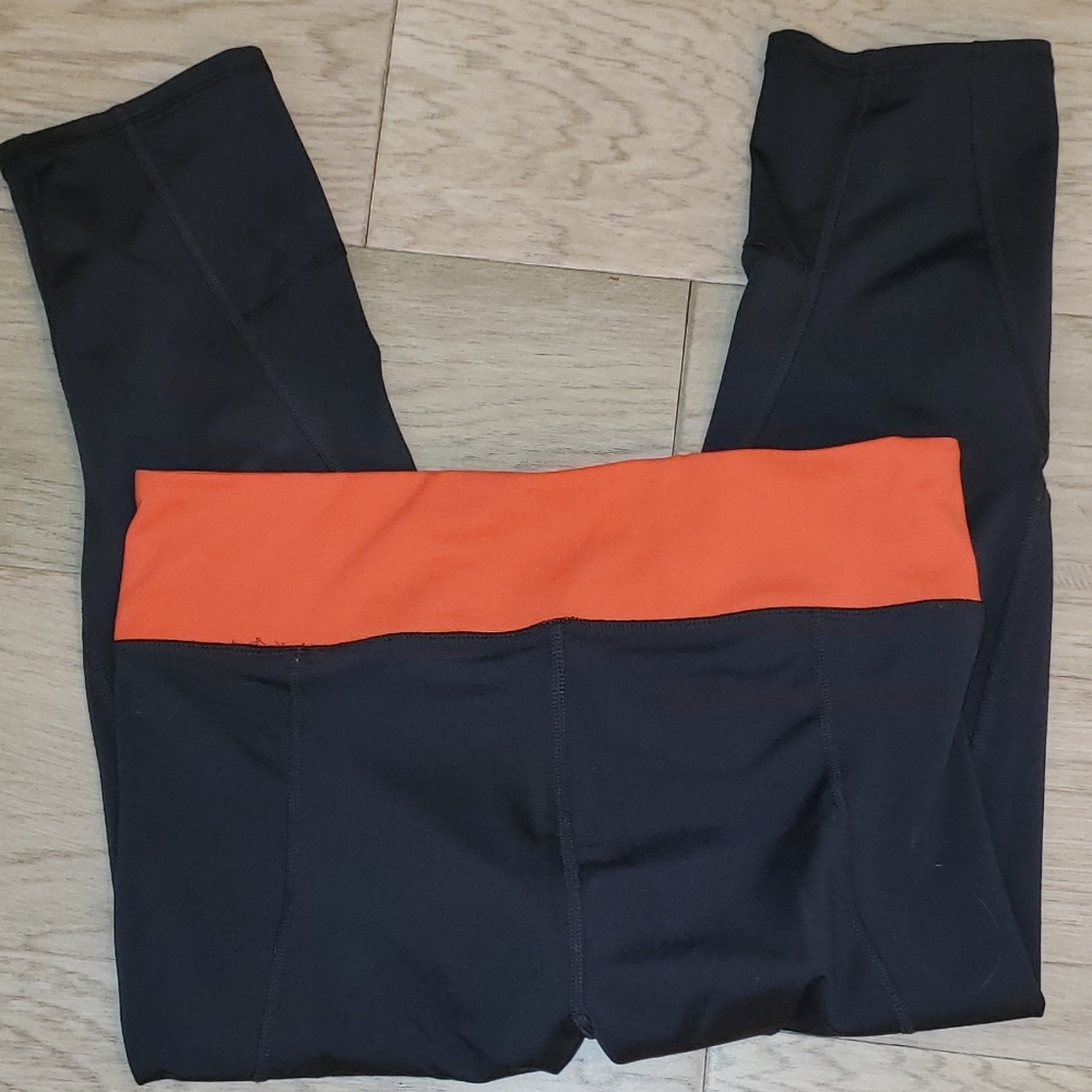 Gap Body capris - Picture 6 of 6